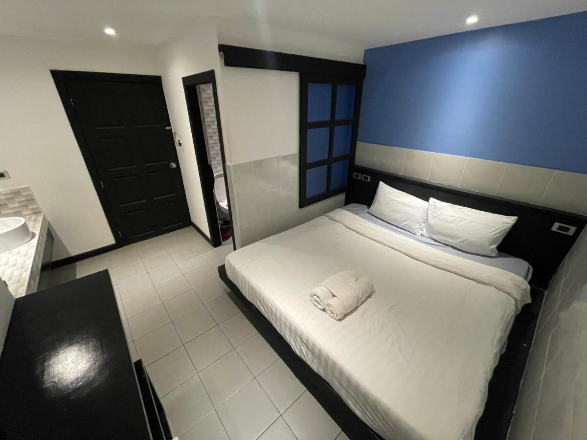 Cokoon Islanda Patong Hotel Exterior foto
